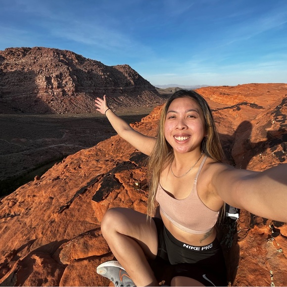 🤍 Meet the Posher 🤍 - Picture 14 of 16